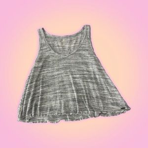 SOLD | ⭐️ Hollister Light Gray Tank Top Tee ⭐️